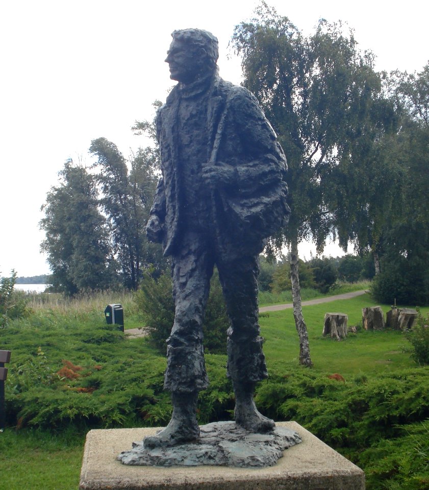 Drimmelen crossline-monument