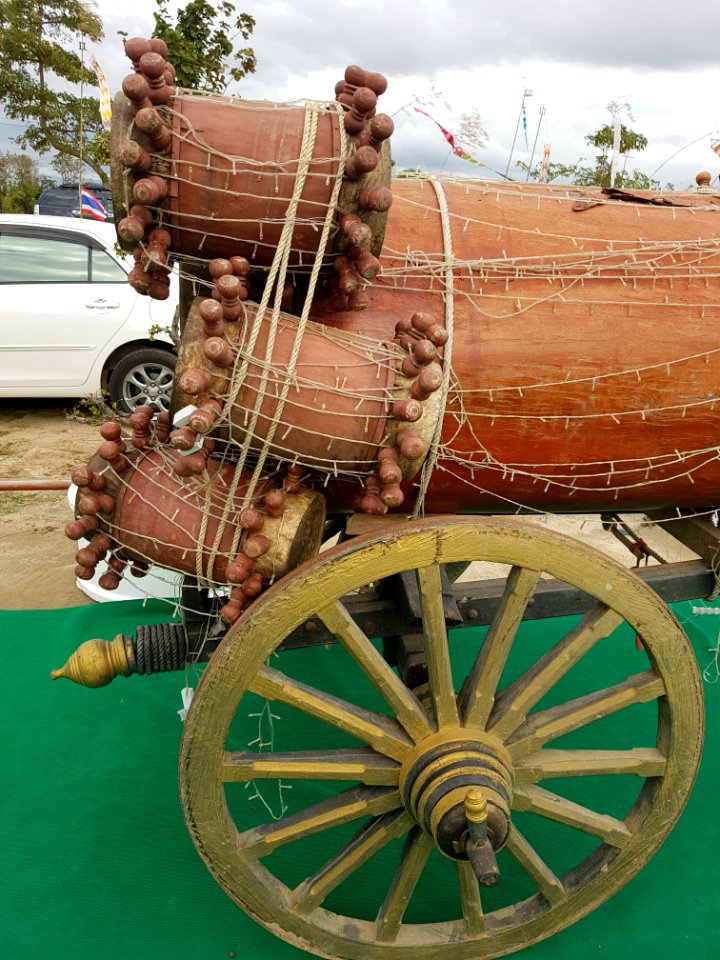 Drum cart - Wat Hiranyawat - Chiang Rai - 2017-01-02 - 003