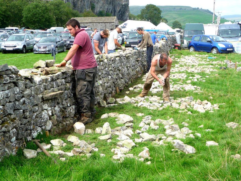 Dry stone wall building 10