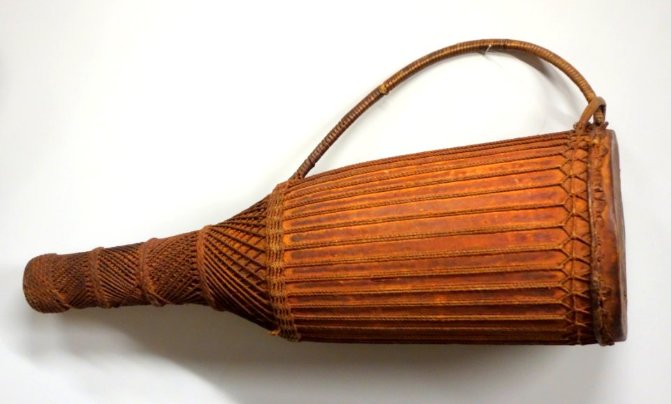 Drum - Royal Museum for Central Africa - DSC07003