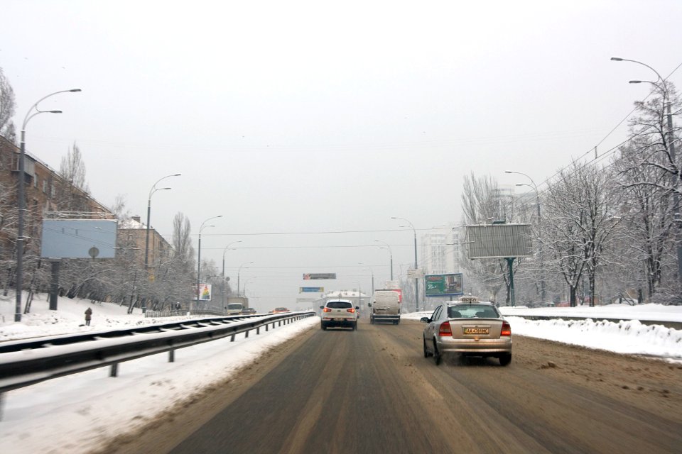 Druzhby Narodiv Boulevard, Kyiv 3