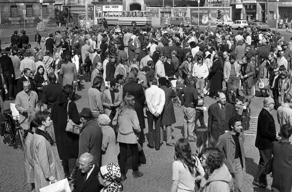 Drukte in de stad, Bestanddeelnr 924-5098