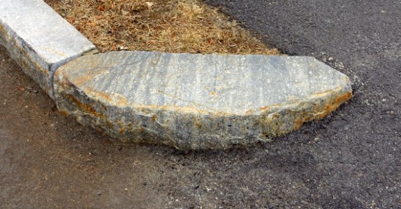 Driveway curbstone - Arlington, MA - DSC08482