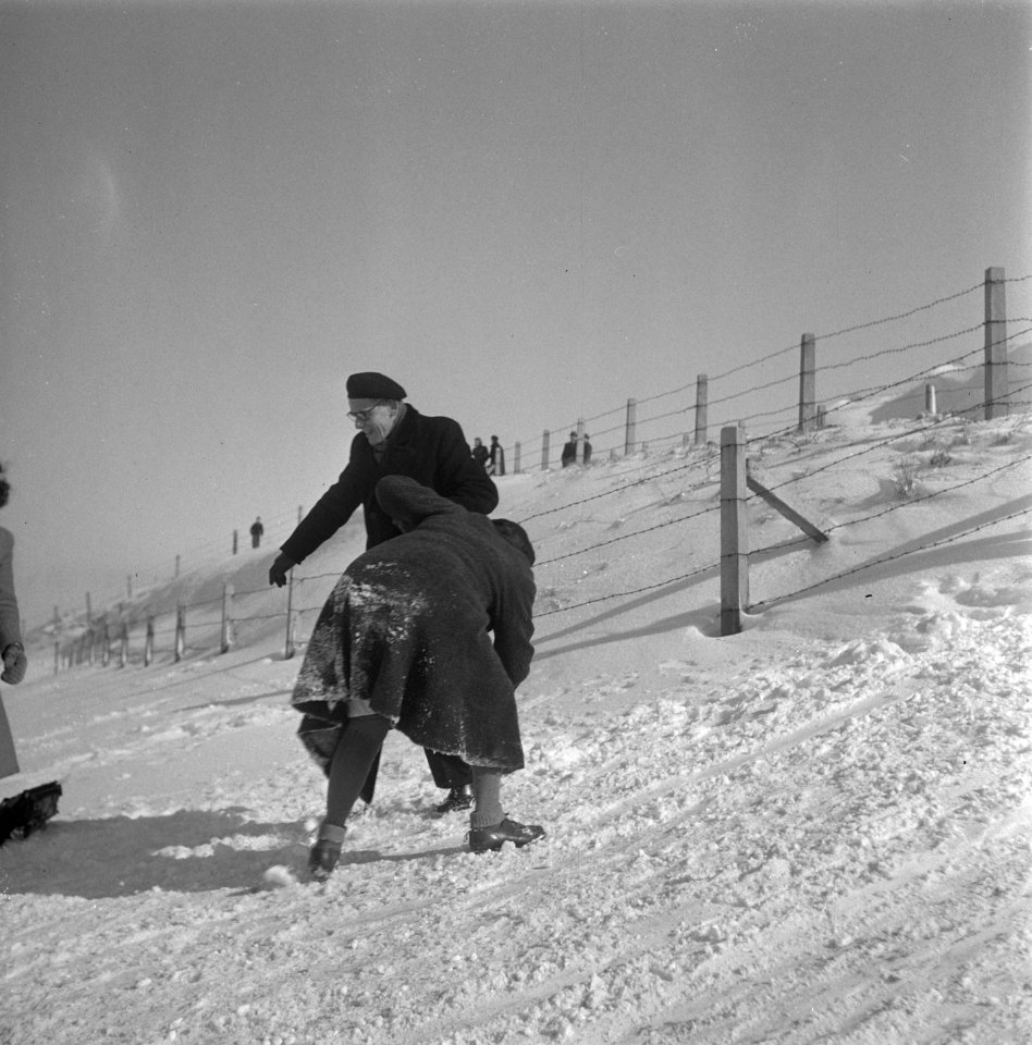 Drukte in Zandvoort, Bestanddeelnr 902-0666