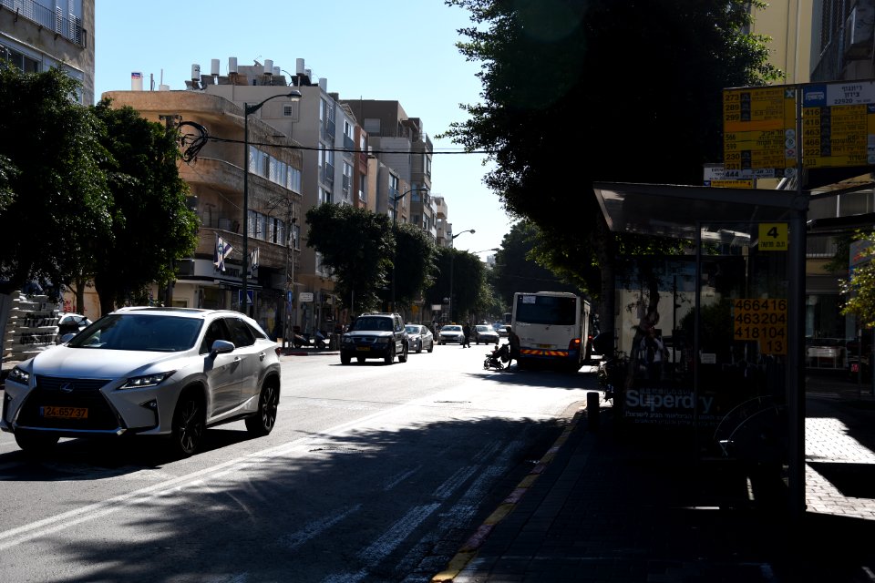 DSC-1608-Dizengoff-Street-tel-aviv-israel-december-2017-0002