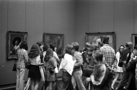 Drukte in Rijksmuseum, Bestanddeelnr 926-5550