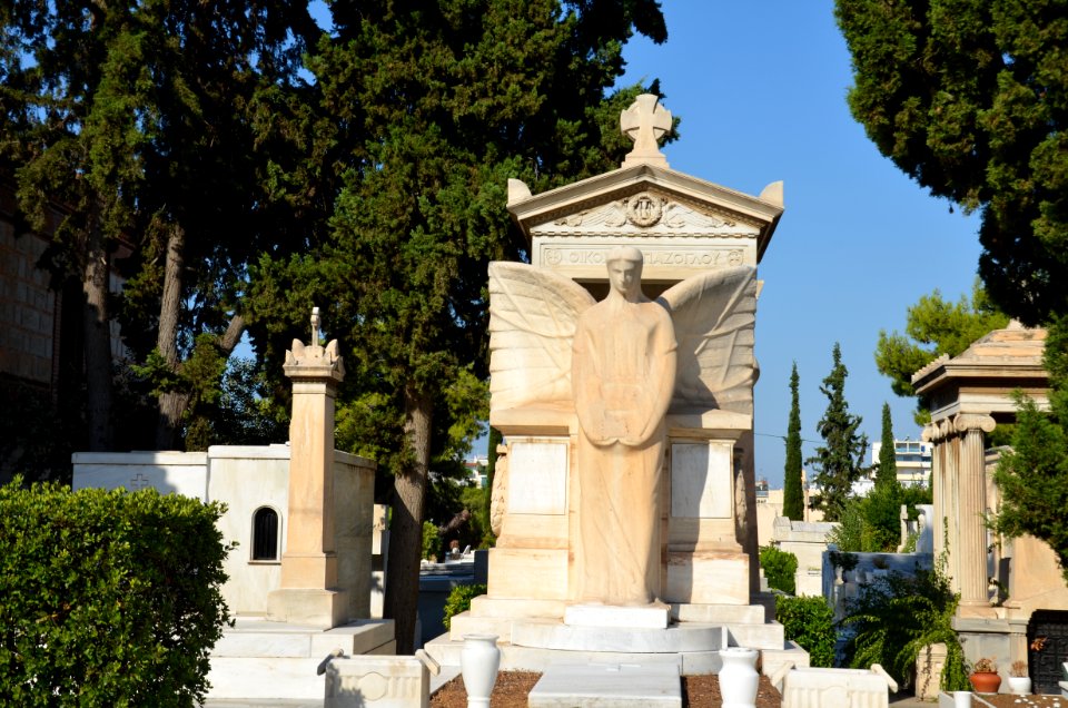 DSC-03003-athens-first-cemetery-august-2017