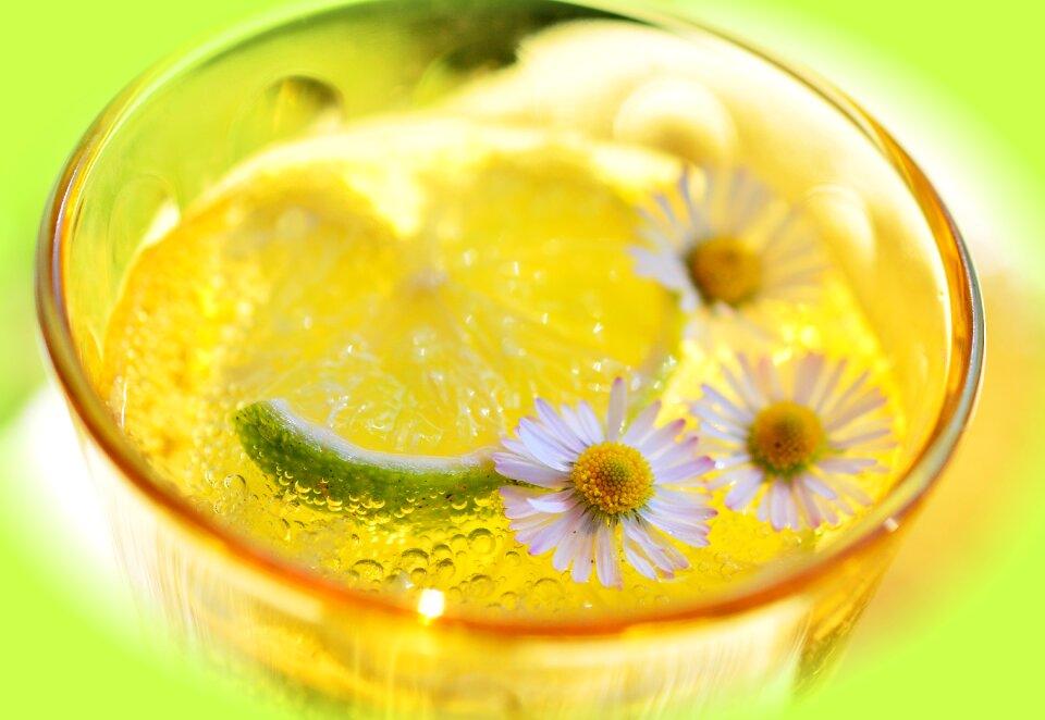 Mineral water refreshment drink