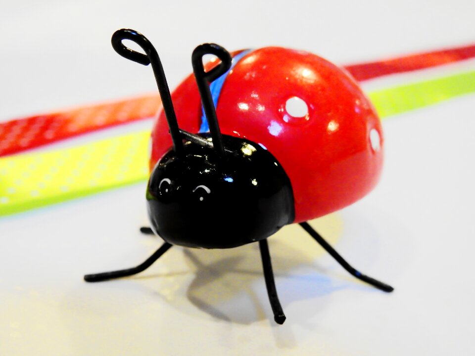 Artificial ornaments table decorations