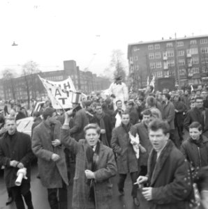 Drukte bij Olympisch Stadion, Bestanddeelnr 916-2414