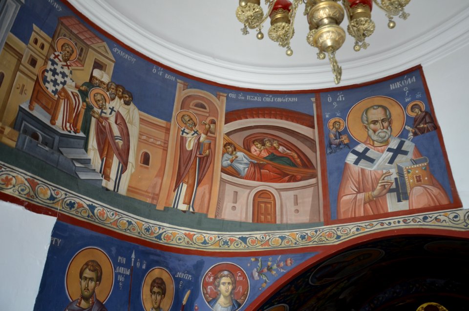 DSC-0534-chapel-of-agios-nikolaos-thalassinos-august-2017