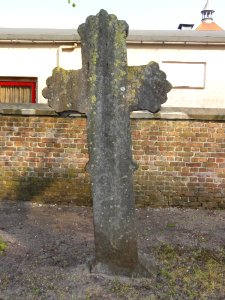 DSC05573 Reek (Landerd) old grave cross
