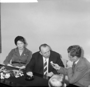 Drs J Soetendorp (rabbijn) op Schiphol, Bestanddeelnr 913-6490
