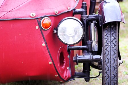 Auto old historically
