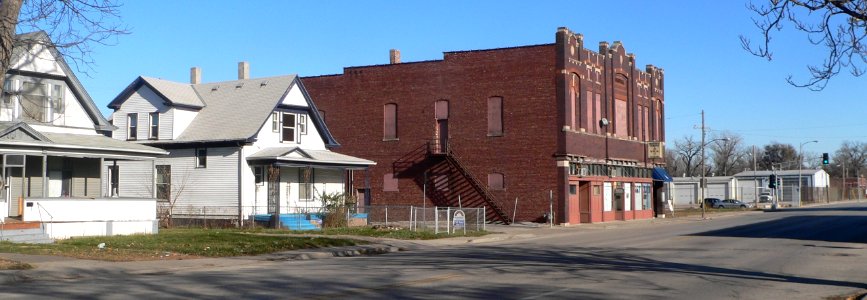 Druid Hall (Omaha NE) from SW 1 long