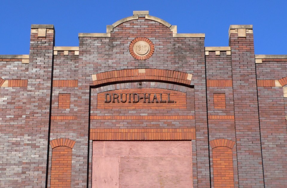 Druid Hall (Omaha NE) upper S side 1