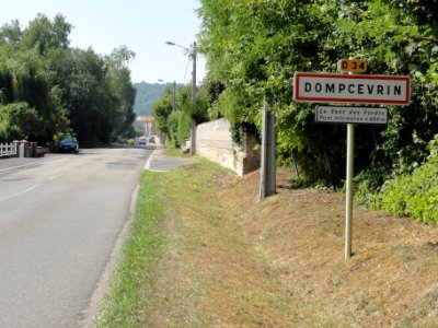 Dompcevrin (Meuse) city limit sign