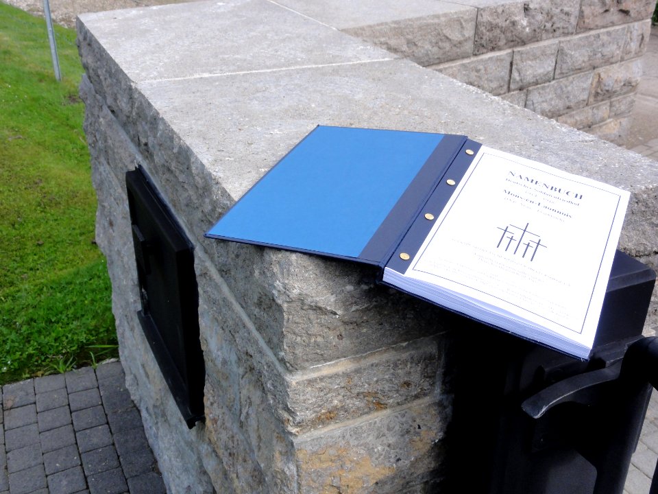 Deutscher Soldatenfriedhof Mons-en-Laonnois 08