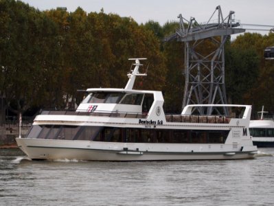 Deutsches Eck, ENI 04607740 on the Rhine river at Koblenz, pic2