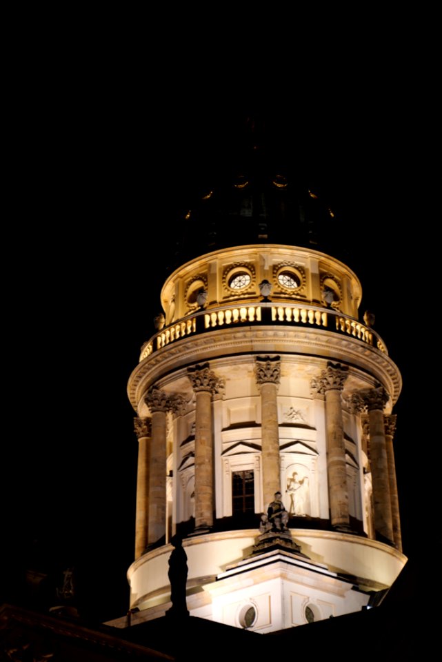 Deutscher Dom at night 2021-01-17 01