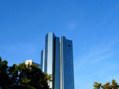 Deutsche Bank tower Frankfurt am Main 2019-09-15 04 photo