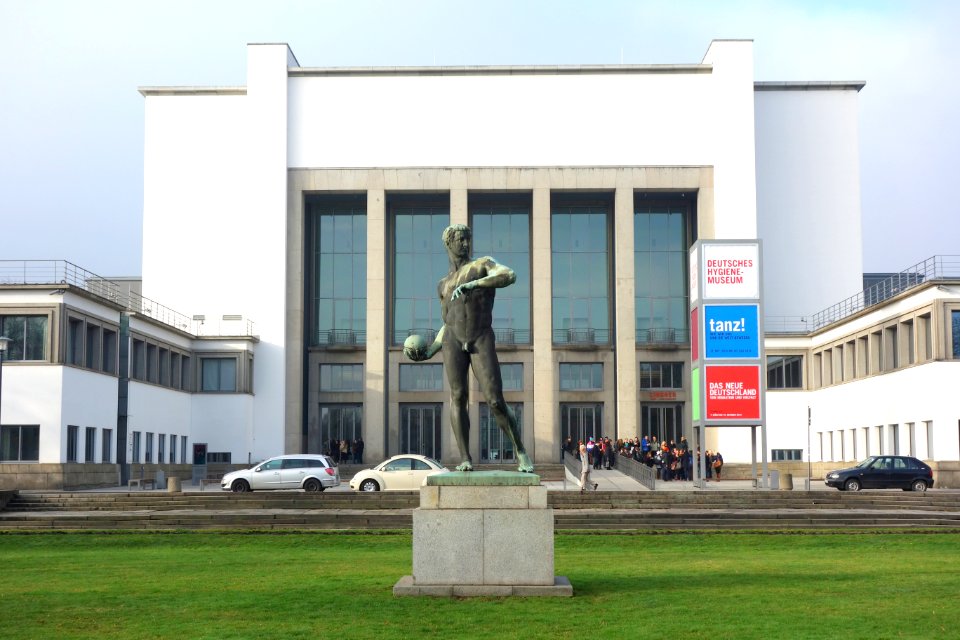 Deutsches Hygiene-Museum - Dresden, Germany - DSC09015