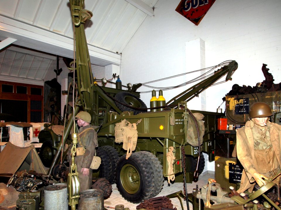 Diamond T 969A Wrecker pic1