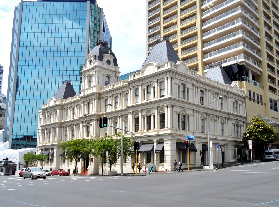 DFS Galleria Customhouse Auckland front side facade 2013