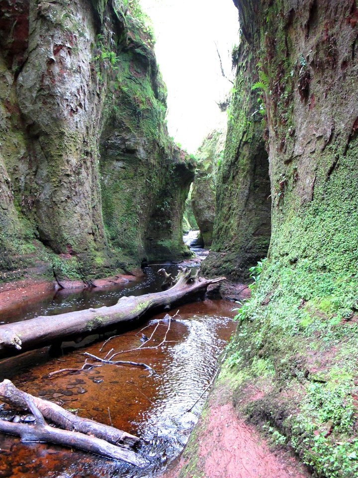 Devil's Pulpit in Finnich Glen - 2018 02