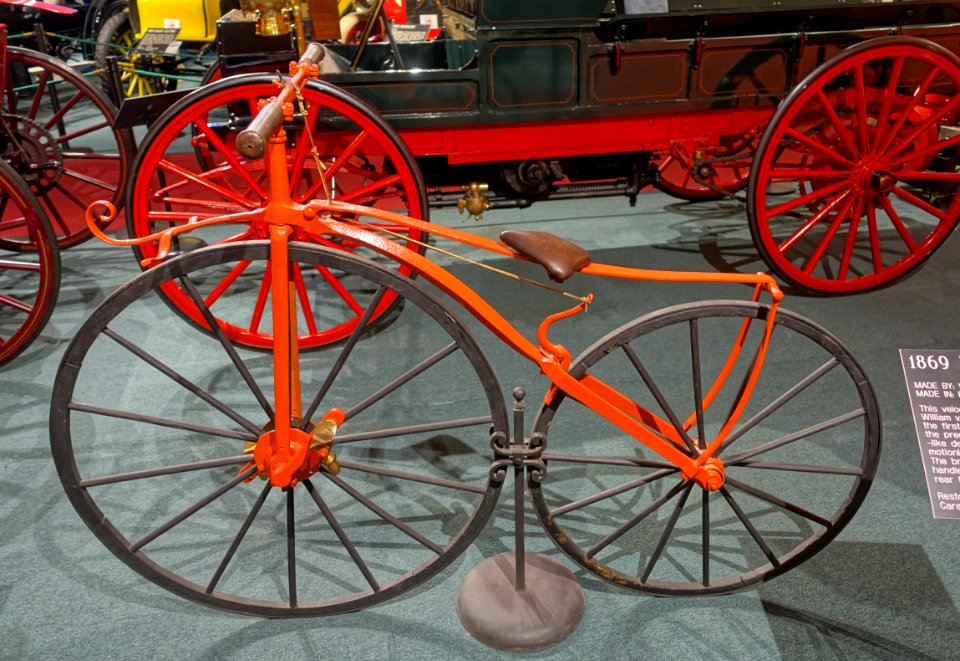 Dexter Velocipede, made and patented by William van Anden, Poughkeepsie, New York, 1869 - Luray Caverns Car and Carriage Museum - Luray, Virginia - DSC01143