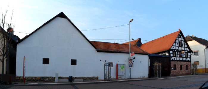 Diedenbergen, Casteller Straße 66 (2)