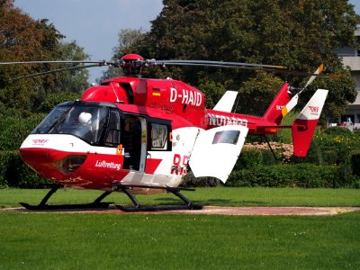 D-HAID (cn 7018) Messerschmitt Bölkow-Blohm BK-117 B2 (LBA 3049), DRF Luftrettung, pic3