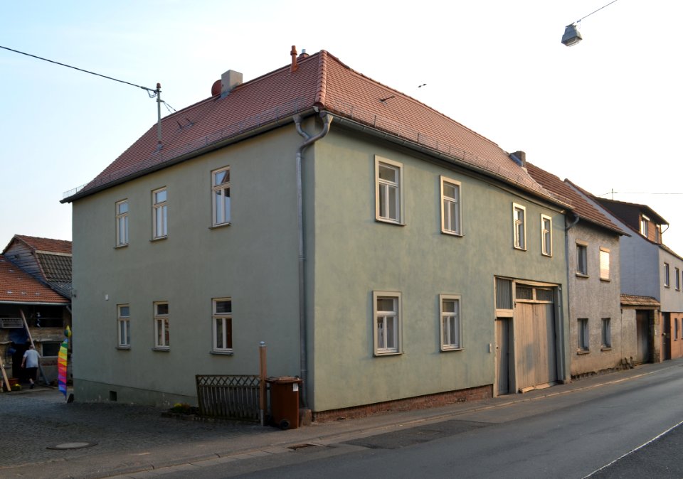 Diedenbergen, Casteller Straße 49