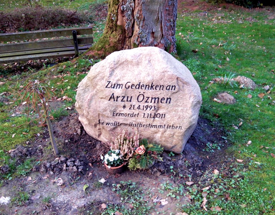 Detmold-Gedenkstein-Arzu-Özmen
