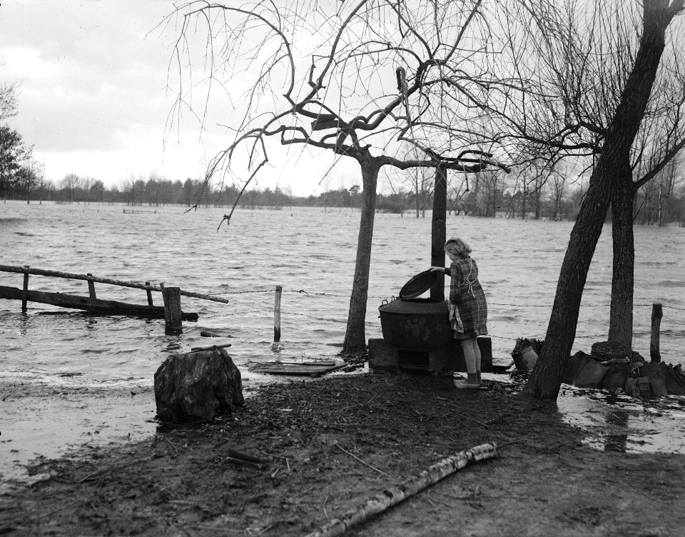 Dijkdoorbraak in Twente, Bestanddeelnr 902-5275