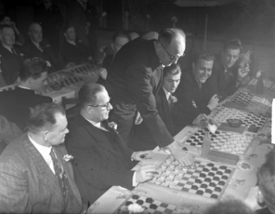 Diemen Damclub 20 jaar, Bestanddeelnr 904-3140