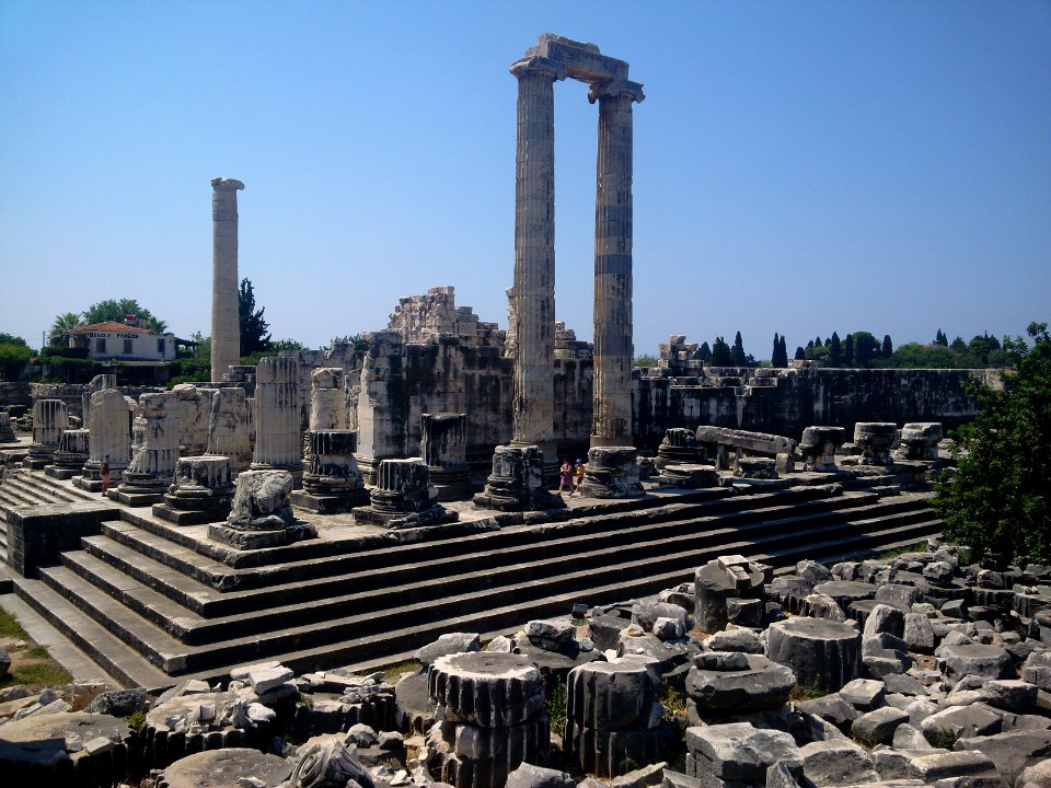Didyma, Turkey, Temple of Apollon Pillars
