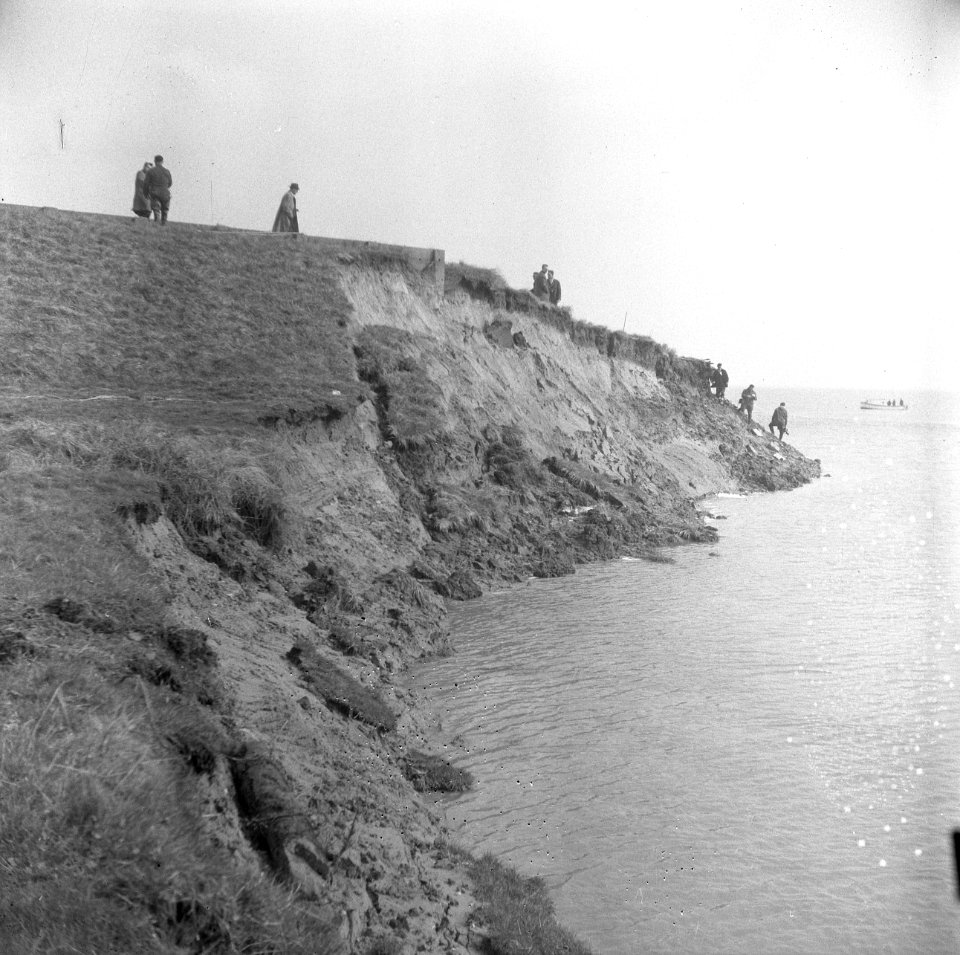 Dijkval in Zeeland, bij Kats op Noord-Beveland, Bestanddeelnr 918-9475