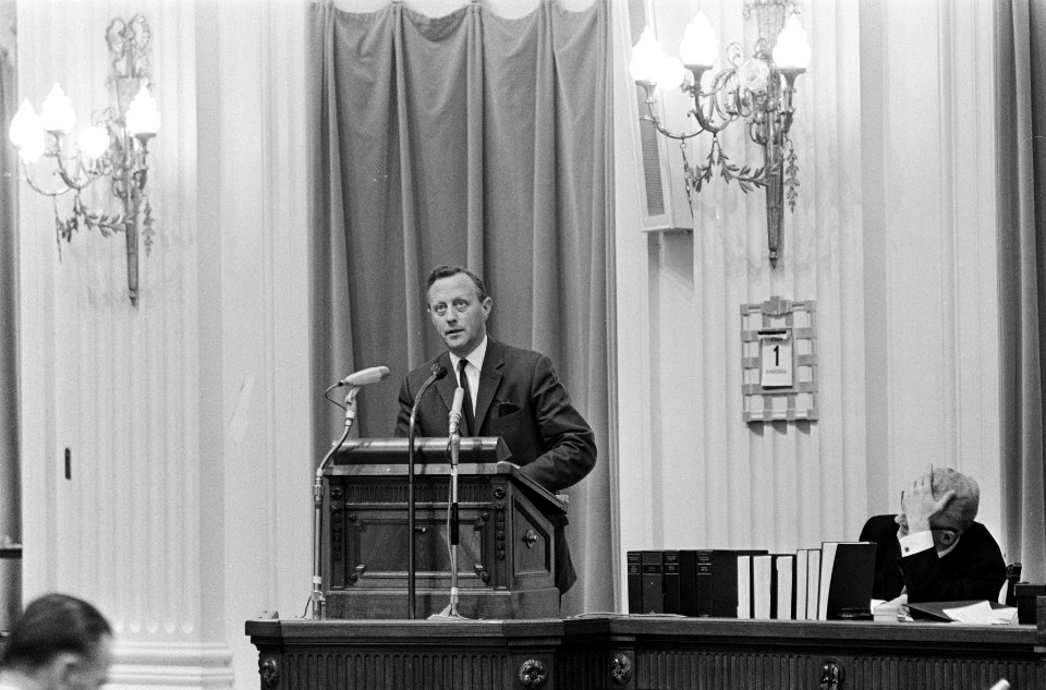 Dhr. H.J. (Henk) Lankhorst (PSP) aan het woord, Bestanddeelnr 919-8392
