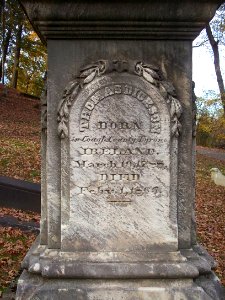 Dickson Monument, Allegheny Cemetery, 2015-11-02, 02