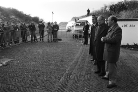 Dhr. Doderer (vooraan), naast hem dhr. Heineken, Bestanddeelnr 932-7959