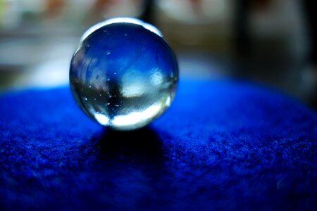 Transparent round ball