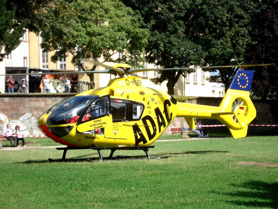 D-HLER Christoph 16 Eurocopter ADAC Luftrettung GmbH in Saarbrucken, foto 1