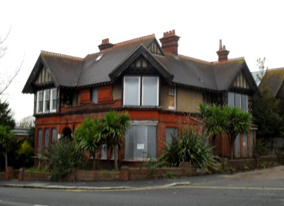 Derelict Building at Hove Park Gardens, Hove (November 2010)