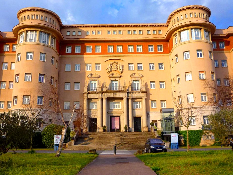 Derio - Edificio Seminario 22