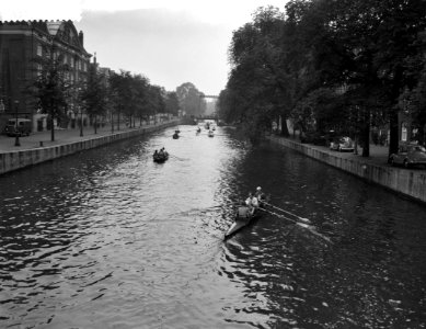 Derde lustrum grachtentocht georganiseerd door De Hoop, Bestanddeelnr 910-7019