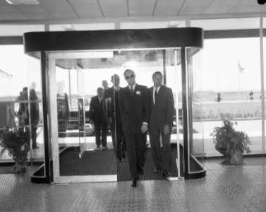 Den Bosch Prins Bernhard opent fabriek Nickolson, Bestanddeelnr 908-6731