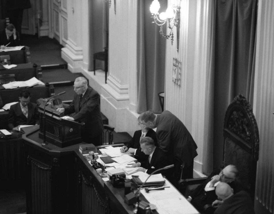 Deputatie van het Israelische parlement in de Tweede Kamer. Nadat de voorzitter , Bestanddeelnr 909-5441