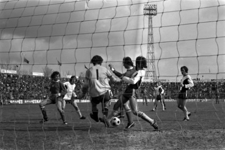 Den Bosch tegen Ajax 1-2, spelmoment, Bestanddeelnr 926-3482