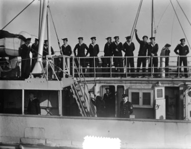 Den Helder aankomst vier mijnenvegers uit Indonesie M801 Abraham Crynssen, M802 , Bestanddeelnr 904-8190